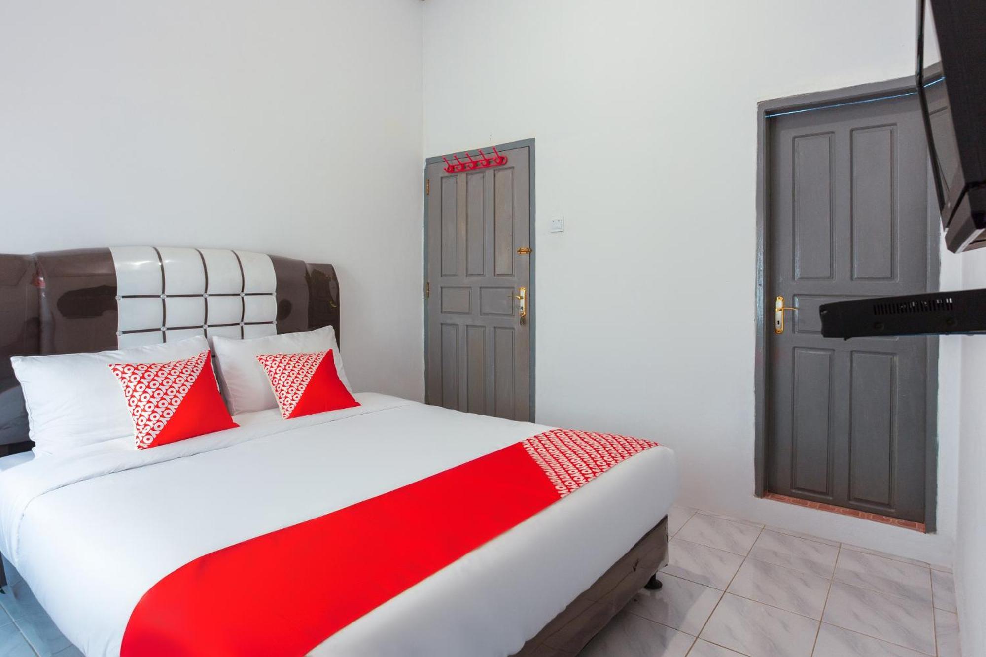 Oyo 2903 Putri Residence Syariah Bukittinggi Εξωτερικό φωτογραφία